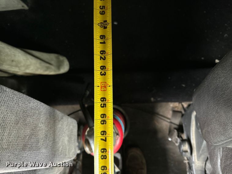 image for item DG4373 1999 Peterbilt 379 semi truck