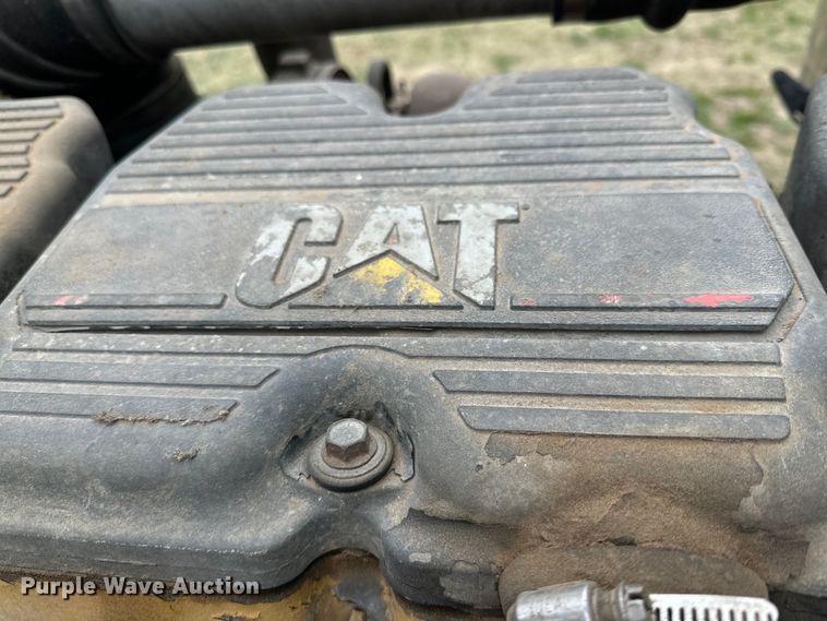 image for item DG4373 1999 Peterbilt 379 semi truck