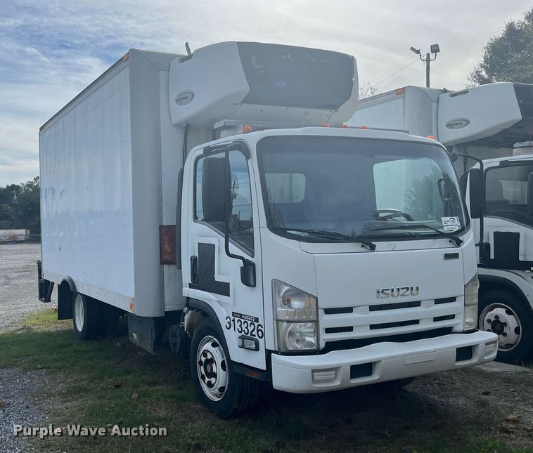 image for item DH8604 2013 Isuzu NRR refrigerated truck