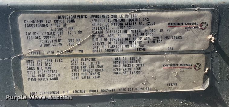 image for item DM2717 2002 Freightliner  FLD semi truck