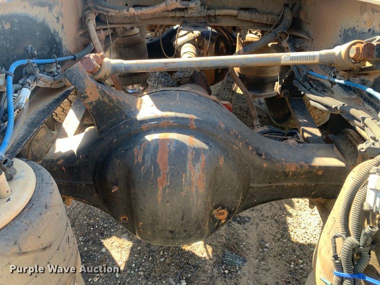 image for item DM7794 2009 Freightliner Columbia  semi truck