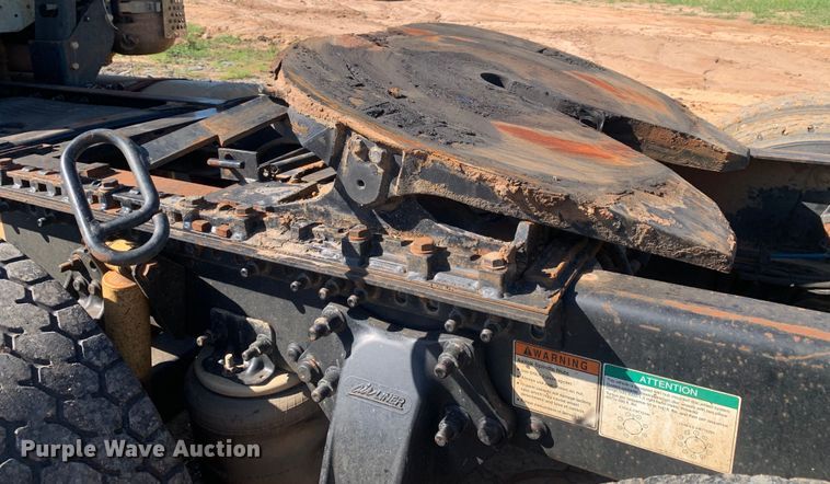 image for item DM7794 2009 Freightliner Columbia  semi truck