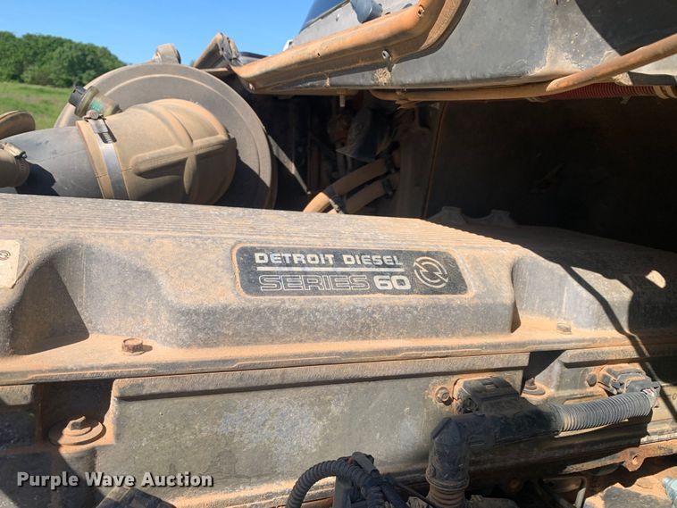 image for item DM7794 2009 Freightliner Columbia  semi truck