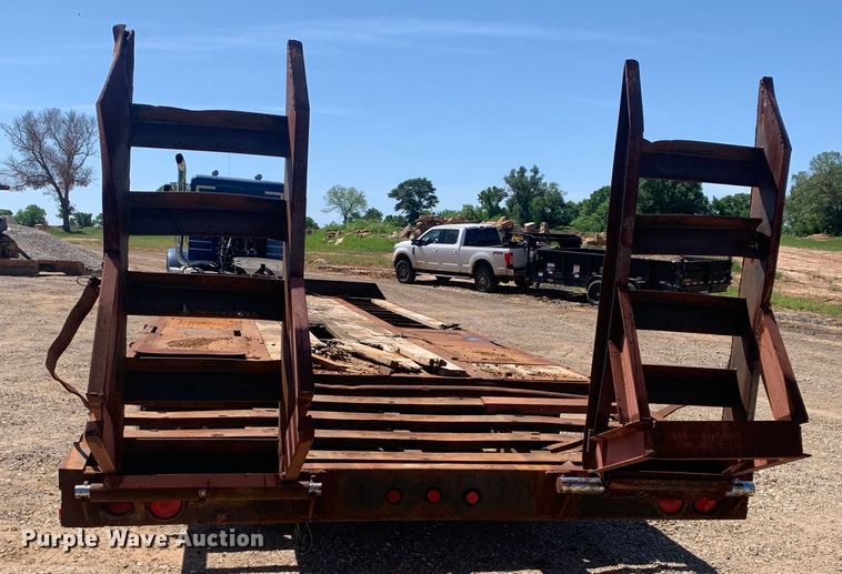 image for item DM7795 2007 Pro-Trak equipment trailer