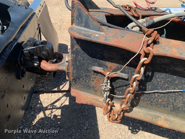 image for item DM7795 2007 Pro-Trak equipment trailer