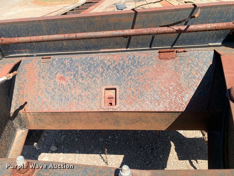 image for item DM7795 2007 Pro-Trak equipment trailer