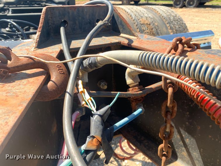 image for item DM7795 2007 Pro-Trak equipment trailer