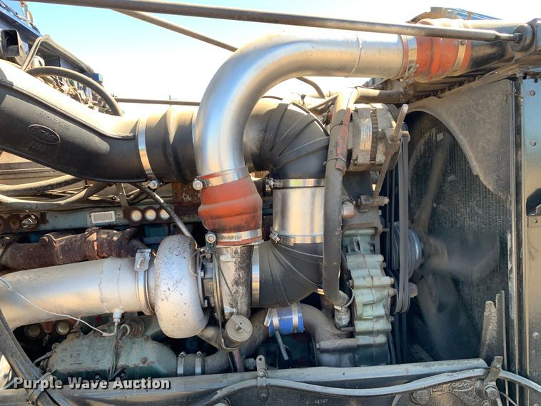 image for item DM7796 1989 Peterbilt 379 semi truck