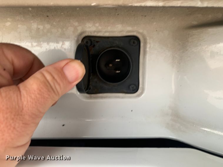 image for item DM7798 2021 Volvo VNL semi truck