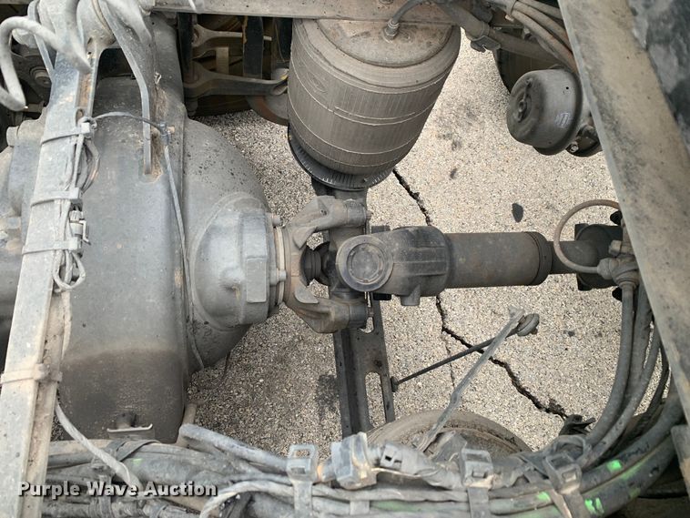 image for item DM7800 2020 Volvo  VNL semi truck