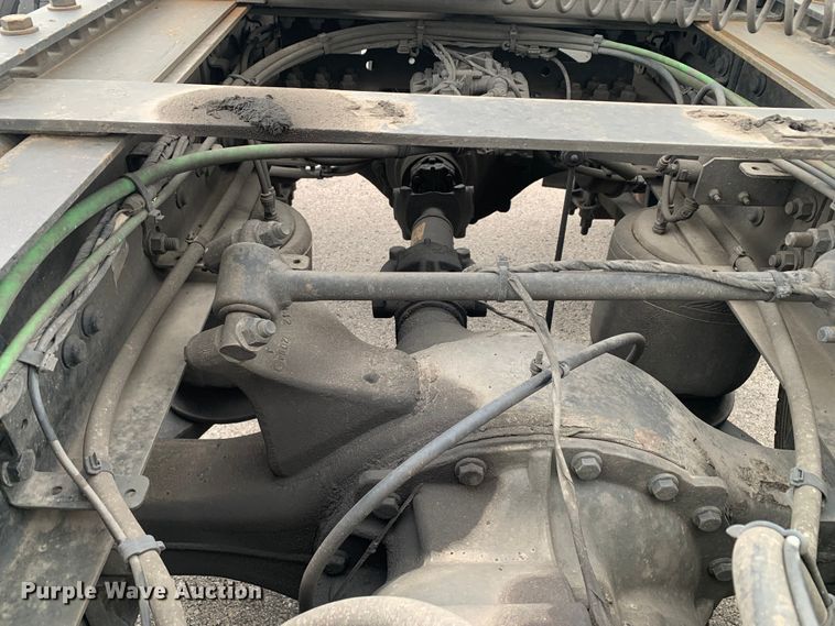 image for item DM7801 2019 Freightliner Cascadia semi truck