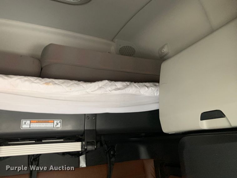 image for item DM7801 2019 Freightliner Cascadia semi truck