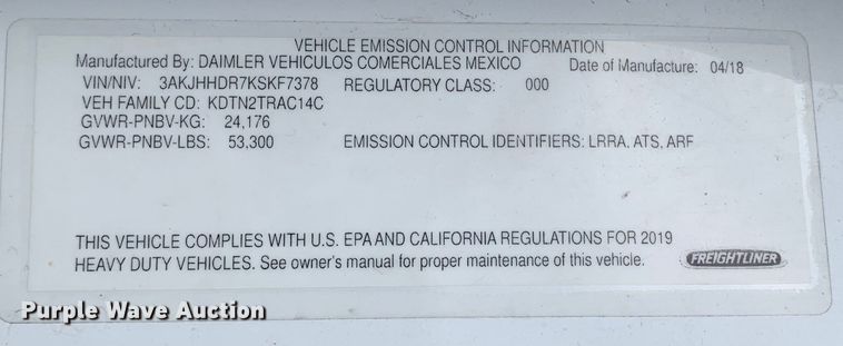 image for item DM7801 2019 Freightliner Cascadia semi truck