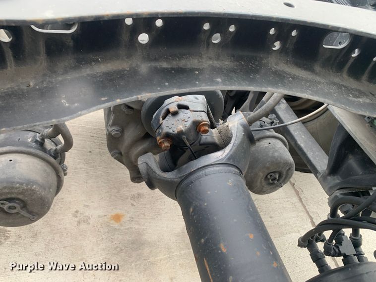 image for item DM7802 2017 Freightliner Cascadia semi truck