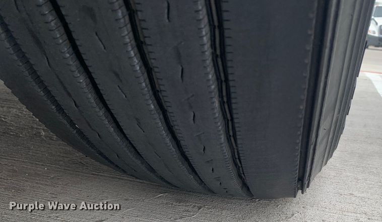 image for item DM7802 2017 Freightliner Cascadia semi truck