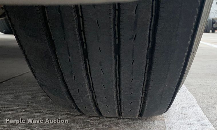 image for item DM7802 2017 Freightliner Cascadia semi truck