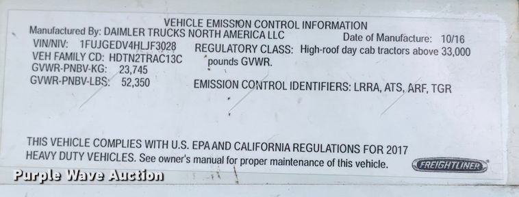 image for item DM7802 2017 Freightliner Cascadia semi truck