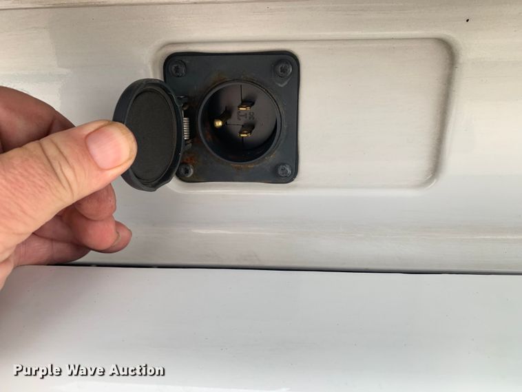 image for item DM7803 2020 Volvo VNL semi truck