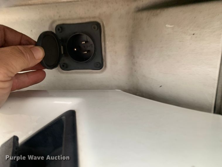 image for item DM7803 2020 Volvo VNL semi truck