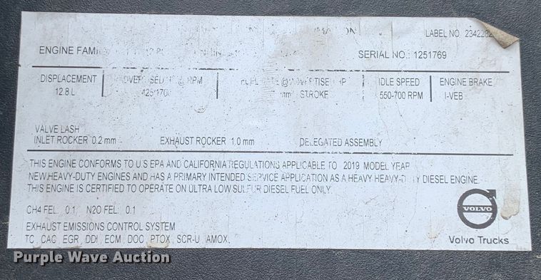 image for item DM7803 2020 Volvo VNL semi truck