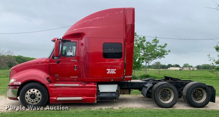 image for item DM7804 2009 International ProStar semi truck
