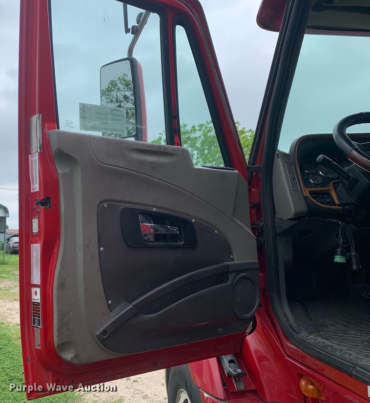 image for item DM7804 2009 International ProStar semi truck