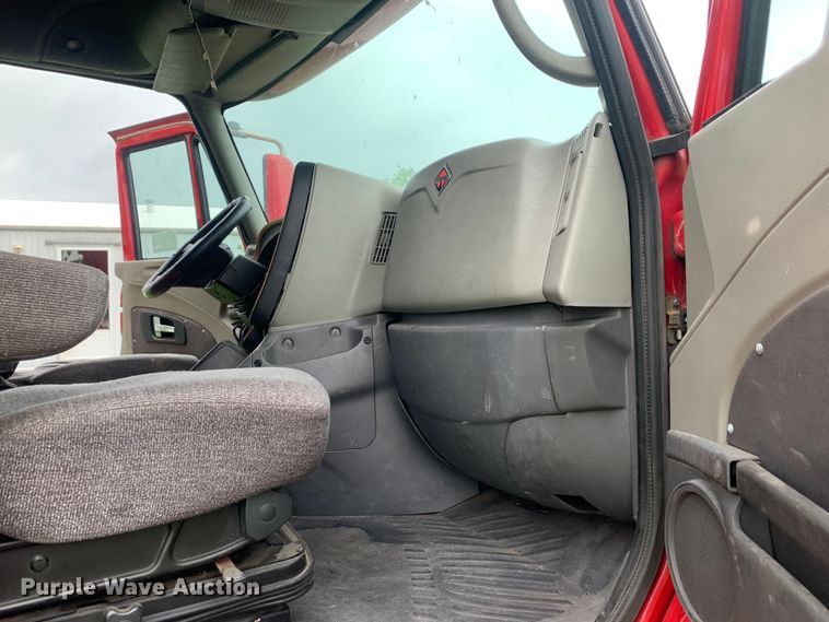 image for item DM7804 2009 International ProStar semi truck