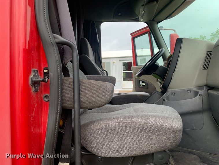 image for item DM7804 2009 International ProStar semi truck