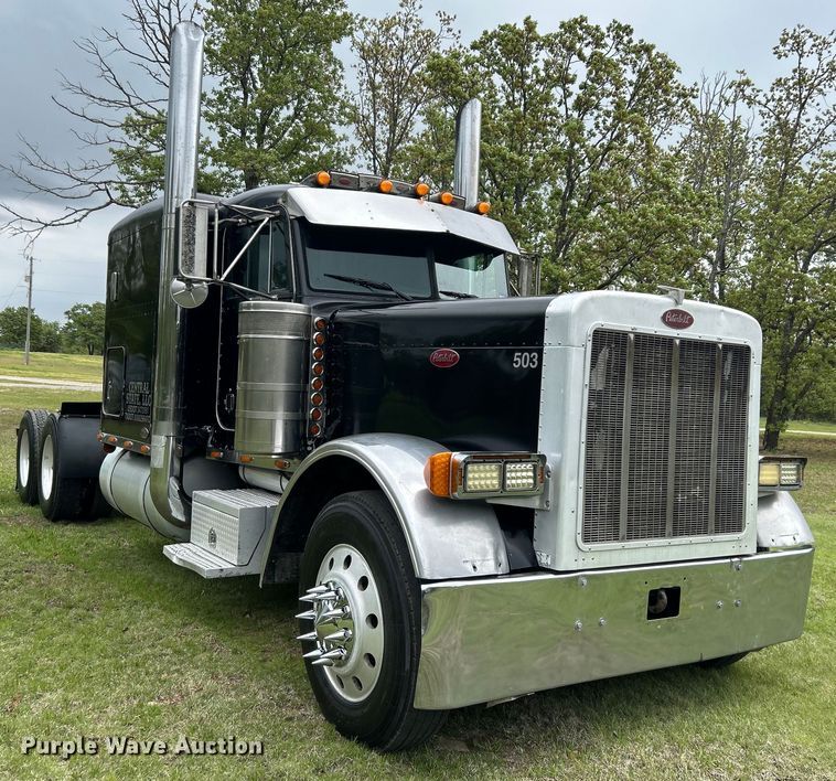 image for item DO1106 1994 Peterbilt  379 semi truck