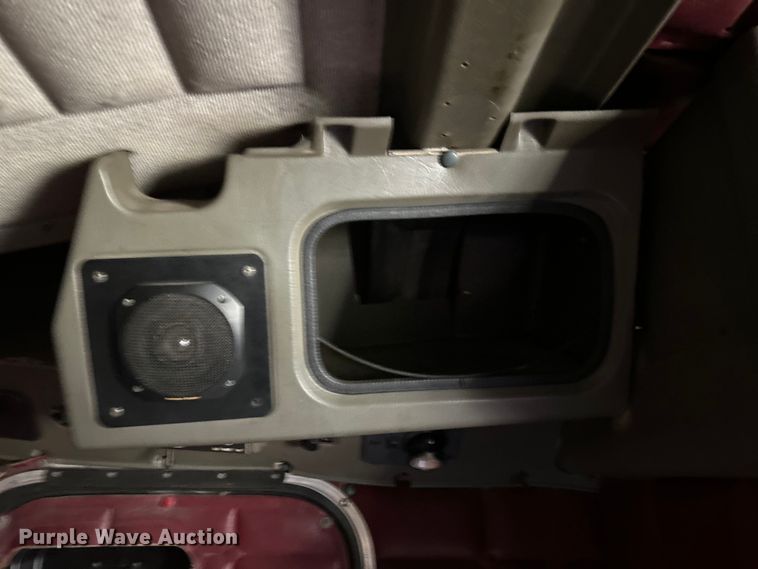 image for item DO1106 1994 Peterbilt  379 semi truck