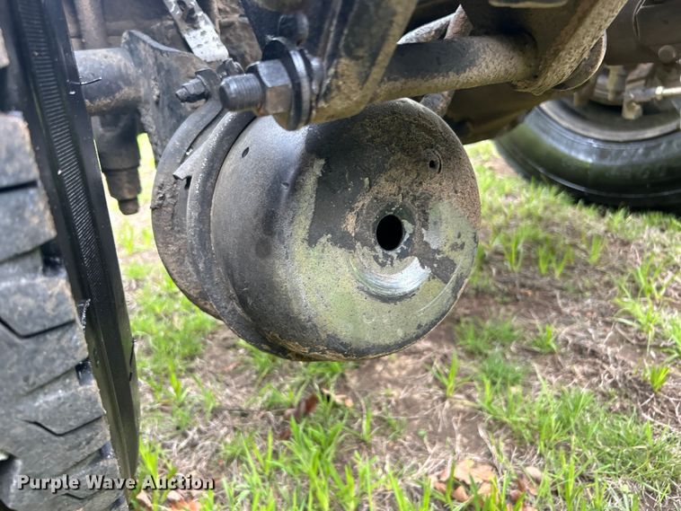 image for item DO1106 1994 Peterbilt  379 semi truck