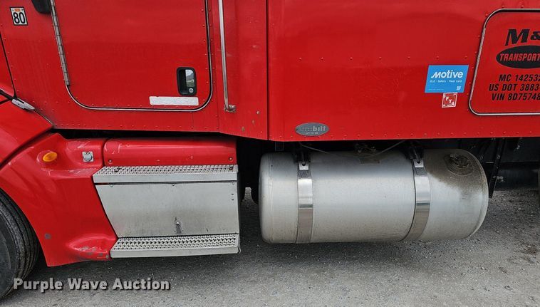 image for item DP0836 2008 Peterbilt 386 semi truck