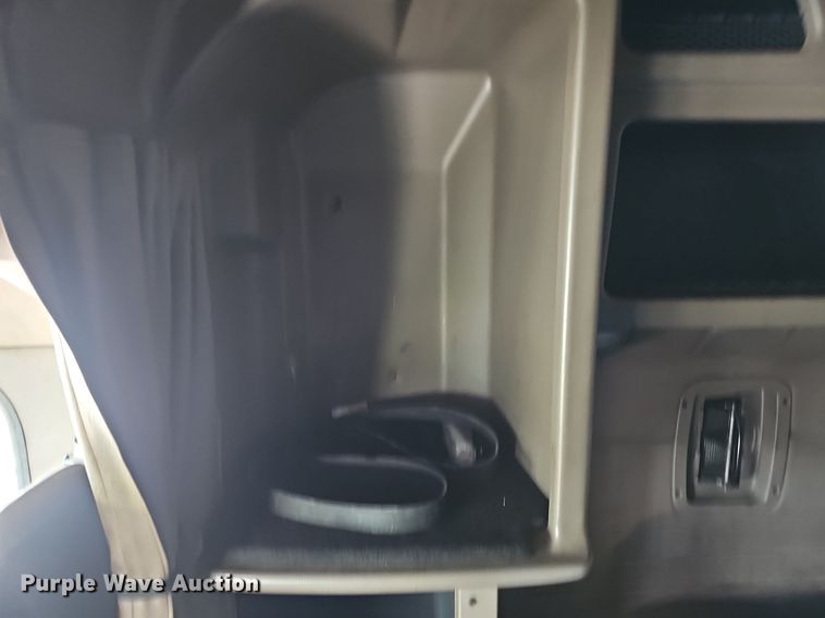 image for item DP0836 2008 Peterbilt 386 semi truck