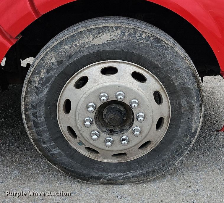 image for item DP0836 2008 Peterbilt 386 semi truck