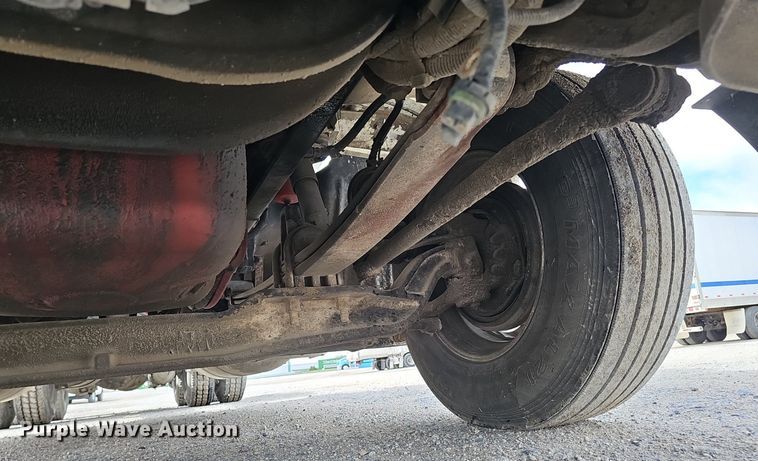 image for item DP0837 2009 Peterbilt 386 semi truck