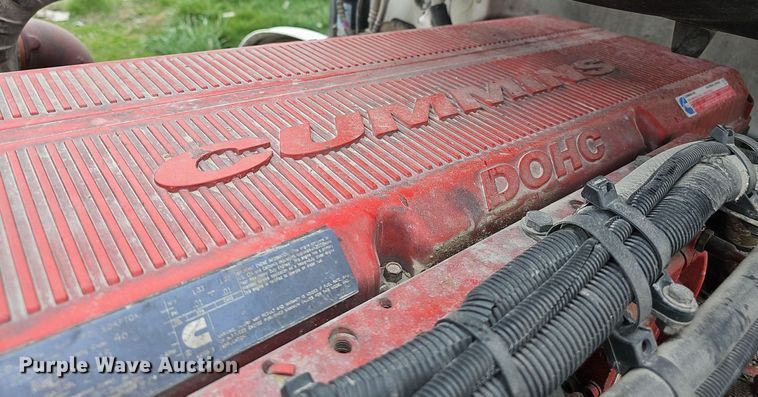 image for item DP0837 2009 Peterbilt 386 semi truck