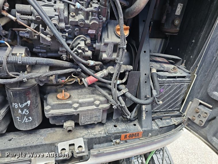 image for item DP0842 2013 Utility Trailer VS2RA refrigerated van trailer