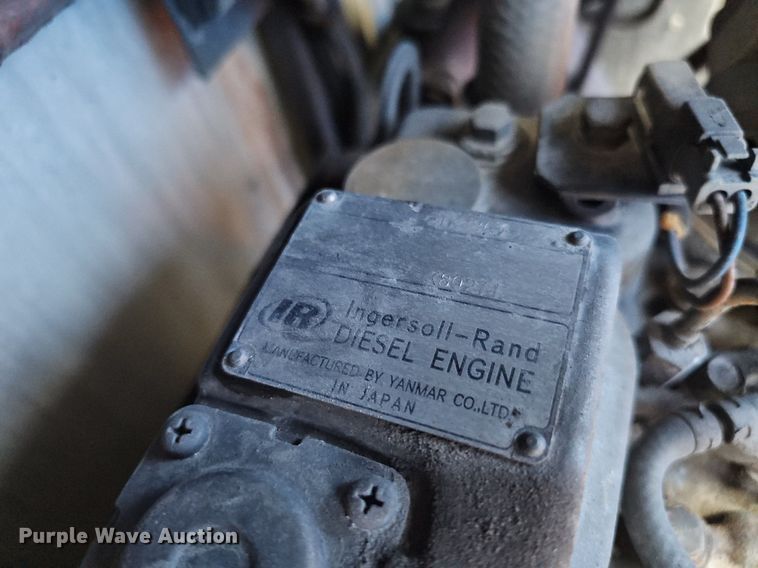 image for item DP0842 2013 Utility Trailer VS2RA refrigerated van trailer