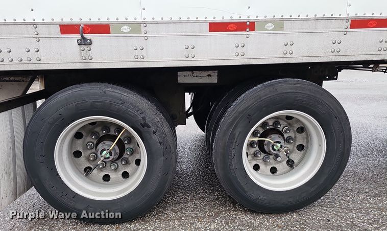 image for item DP0842 2013 Utility Trailer VS2RA refrigerated van trailer