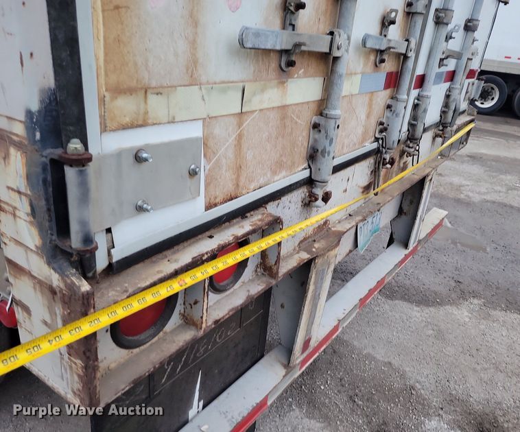 image for item DP1435 1994 Hyundai  HDM-48WH-V3261 dry van trailer