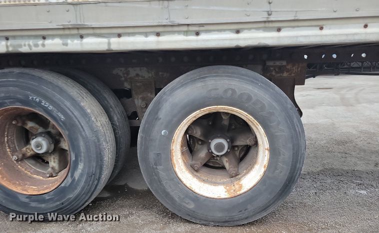 image for item DP1435 1994 Hyundai  HDM-48WH-V3261 dry van trailer