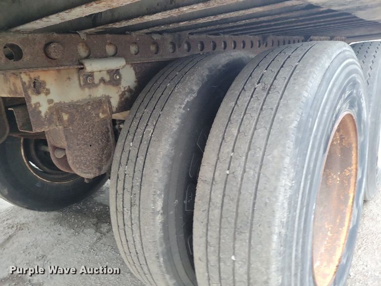 image for item DP1435 1994 Hyundai  HDM-48WH-V3261 dry van trailer