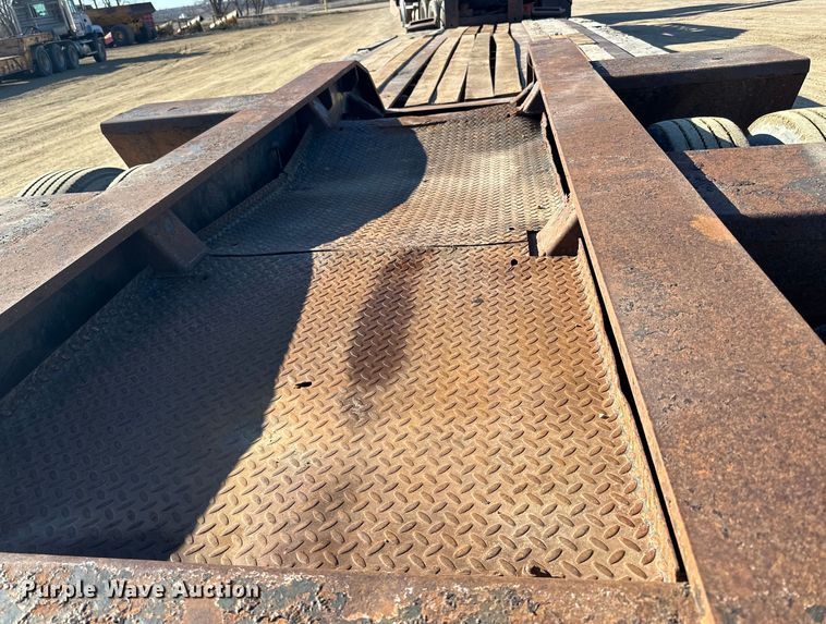 image for item DQ0739 1999 Trail King  Low Boy  lowboy equipment trailer