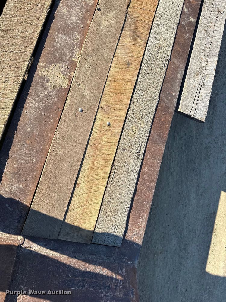 image for item DQ0739 1999 Trail King  Low Boy  lowboy equipment trailer