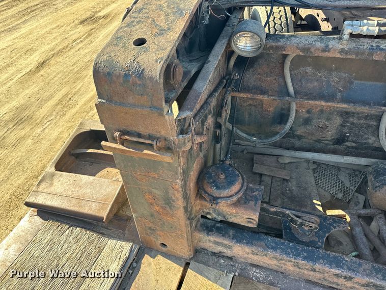 image for item DQ0739 1999 Trail King  Low Boy  lowboy equipment trailer