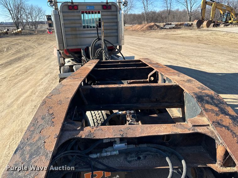 image for item DQ0739 1999 Trail King  Low Boy  lowboy equipment trailer