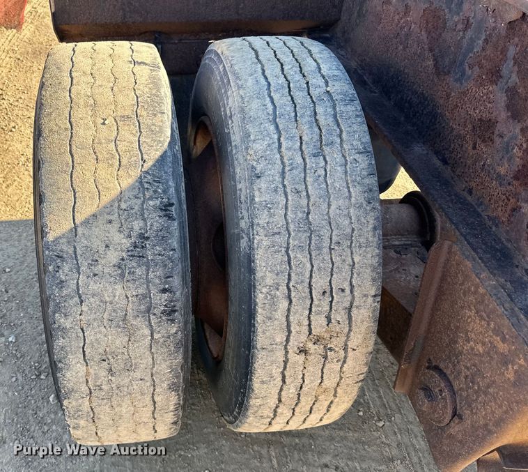 image for item DQ0739 1999 Trail King  Low Boy  lowboy equipment trailer