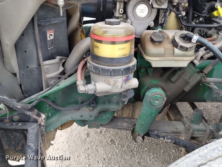 image for item DQ6054 2014 Freightliner Cascadia semi truck