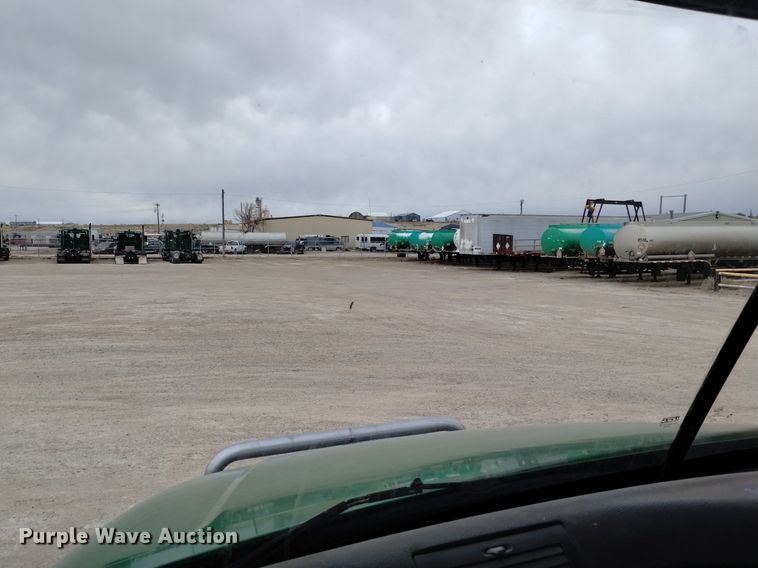 image for item DQ6055 2014 Freightliner Cascadia semi truck