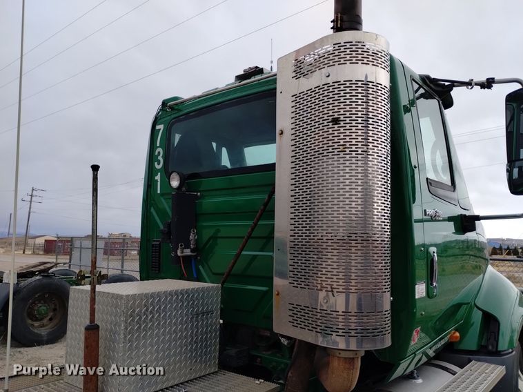 image for item DQ6059 2009 International Prostar semi truck